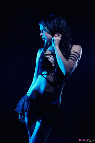 First image of the sexy gallery Kiet - Blue