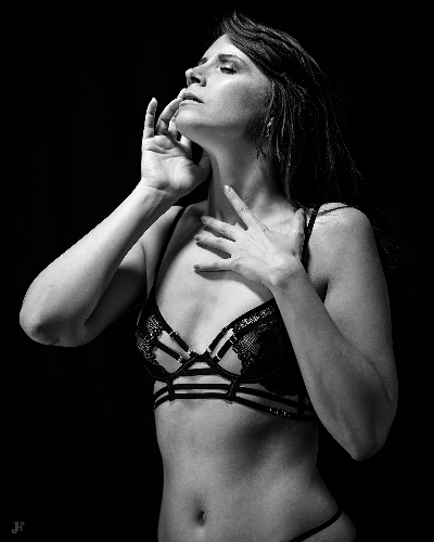 First image of the sexy gallery Lilly Absoltica - Dark Bliss